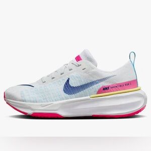 Invincible run three Nike NEW